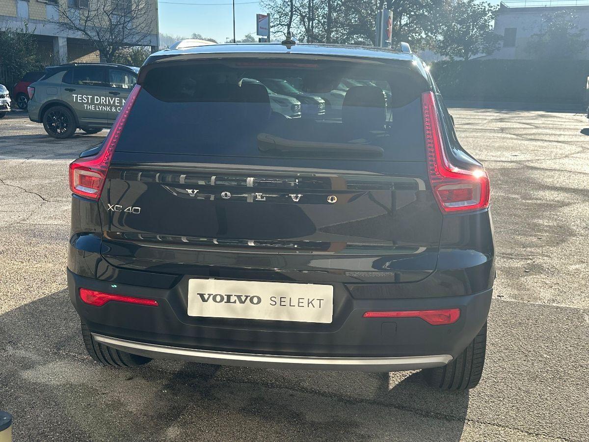 VOLVO - XC40 - T4 Recharge Plug-in Hyb. Inscr.Exp.