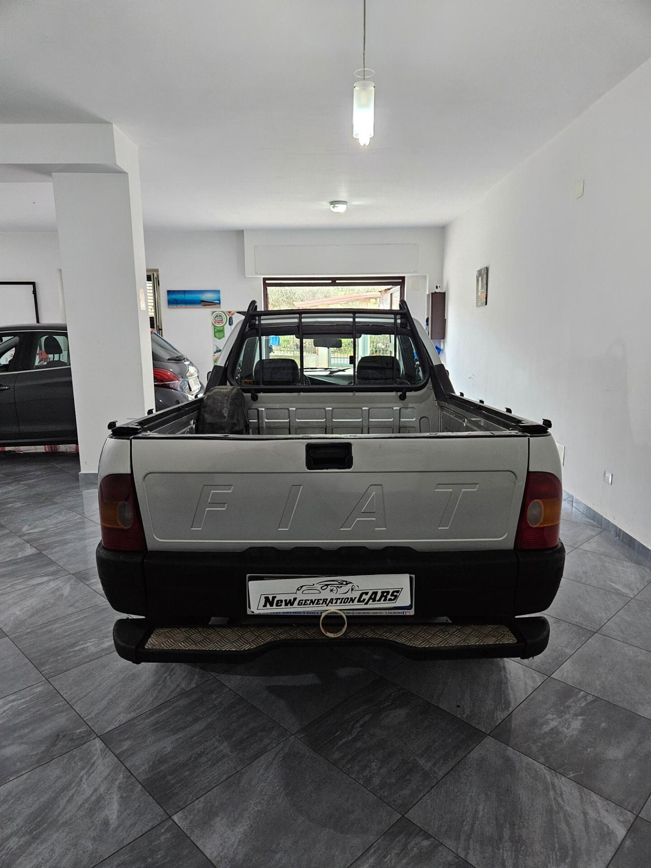 Fiat Strada 1.9 diesel Pick-up