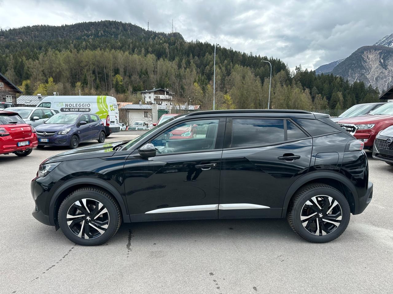 Peugeot 2008 PureTech 100 S&S Allure