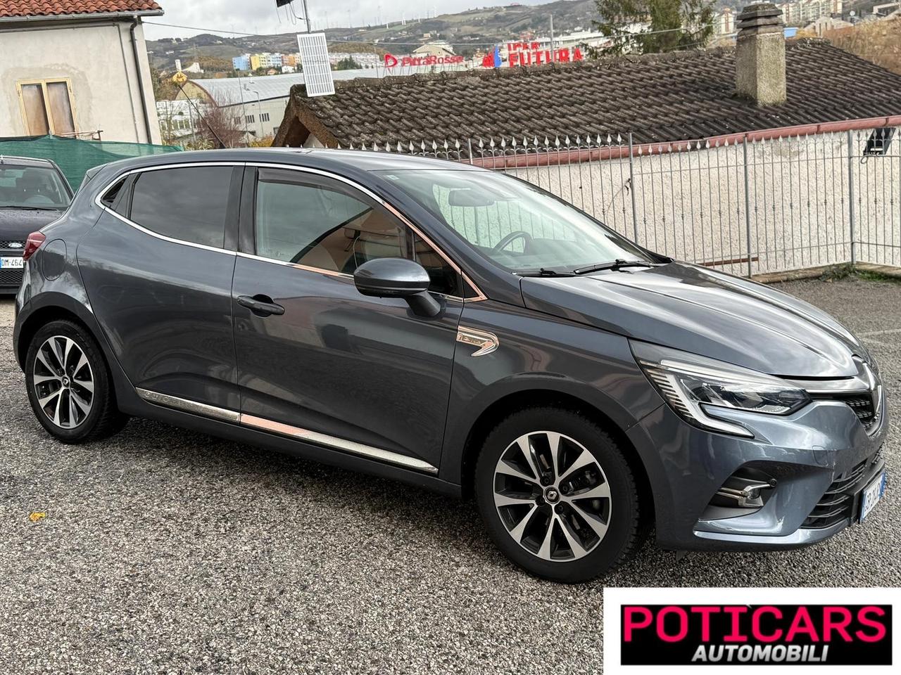 Renault Clio Blue dCi 115 CV 5 porte Intens
