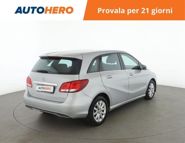 MERCEDES-BENZ B 180 d Business