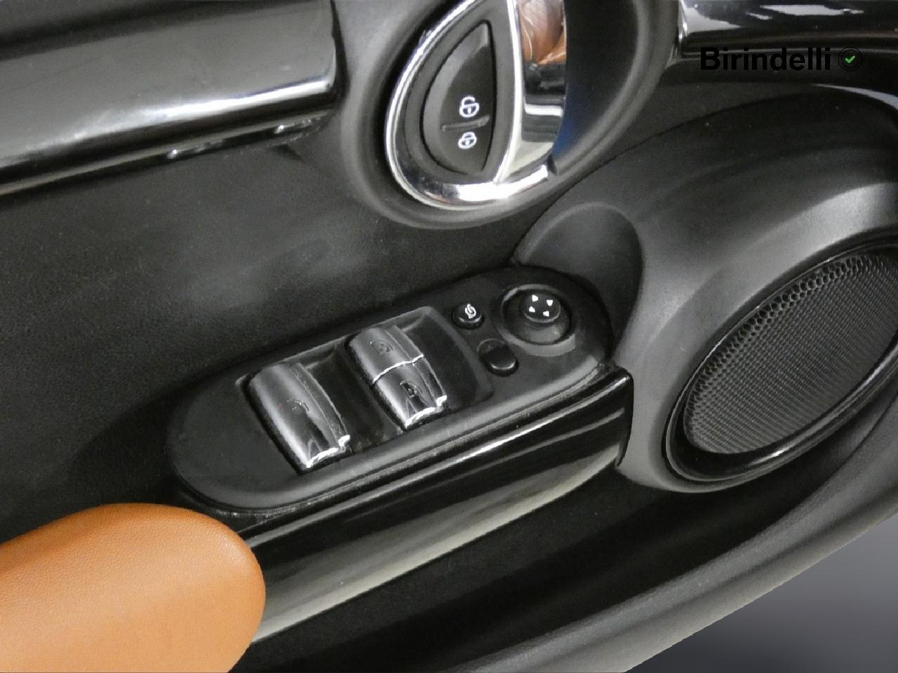 MINI Mini Cabrio (F57) - Mini 1.5 Cooper Yours Cabrio