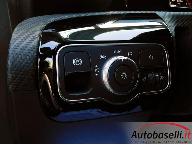 MERCEDES-BENZ A 180 D AUTOMATIC 8G-DCT 'UNICO PROPRIETARIO'