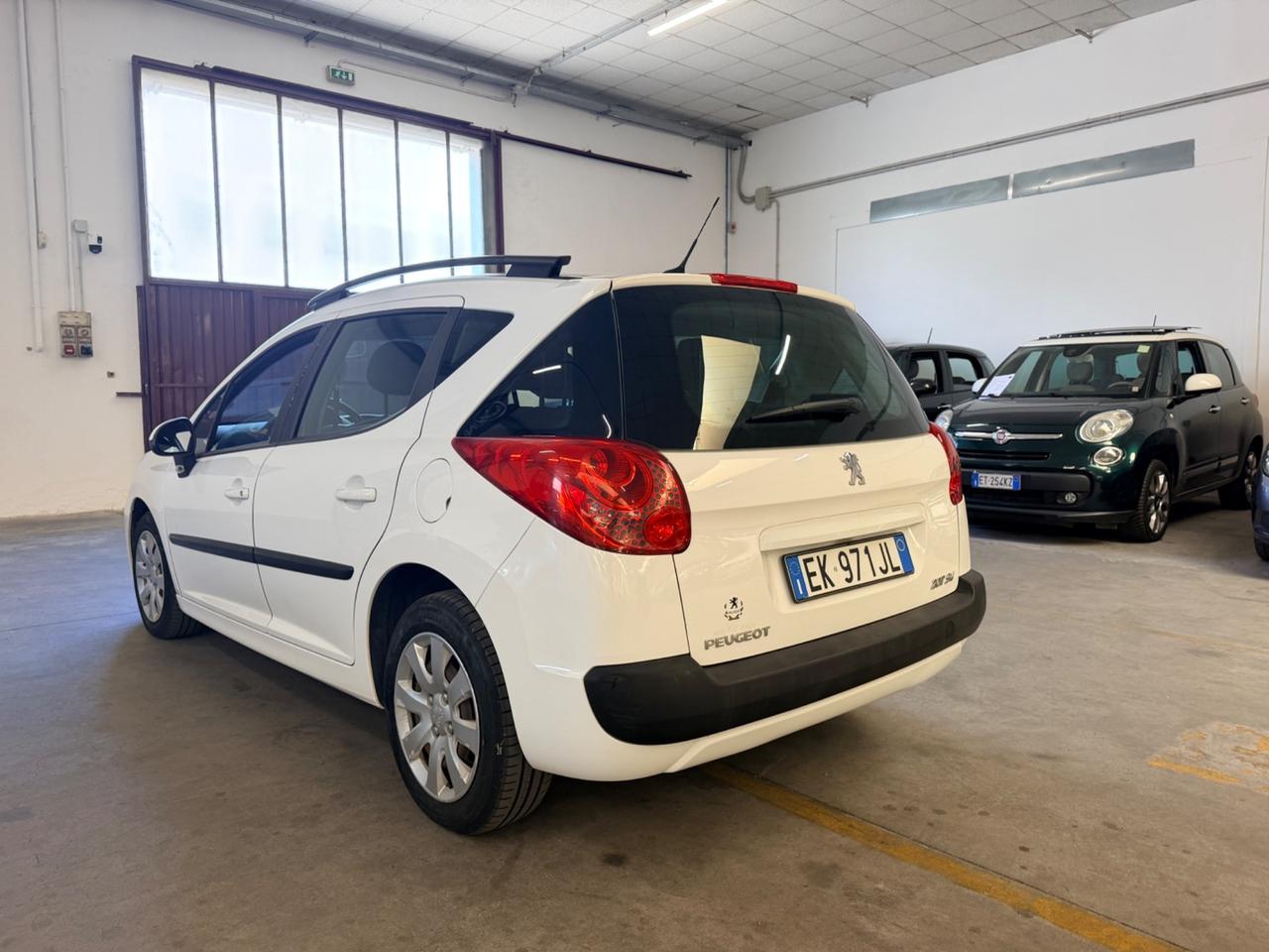 Peugeot 207 1.4 8V 75CV SW Active
