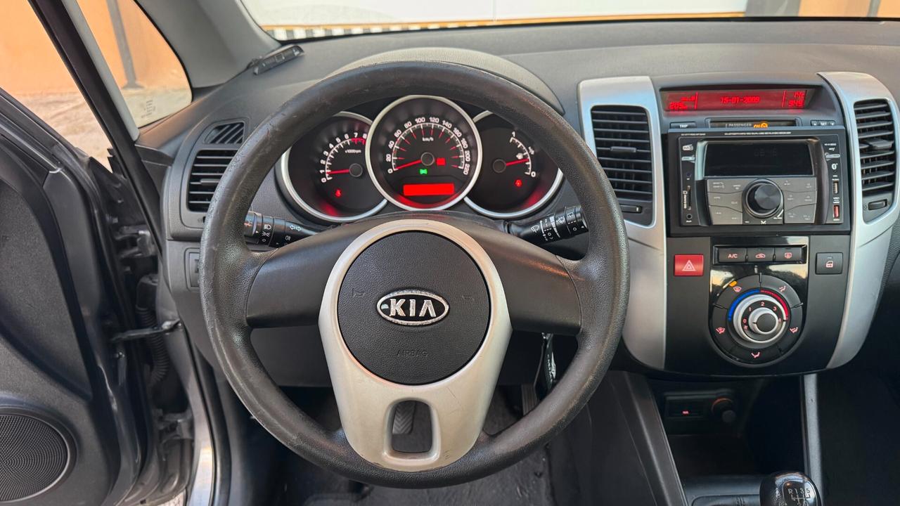 KIA VENGA 1.4 B 90 CV- 2011