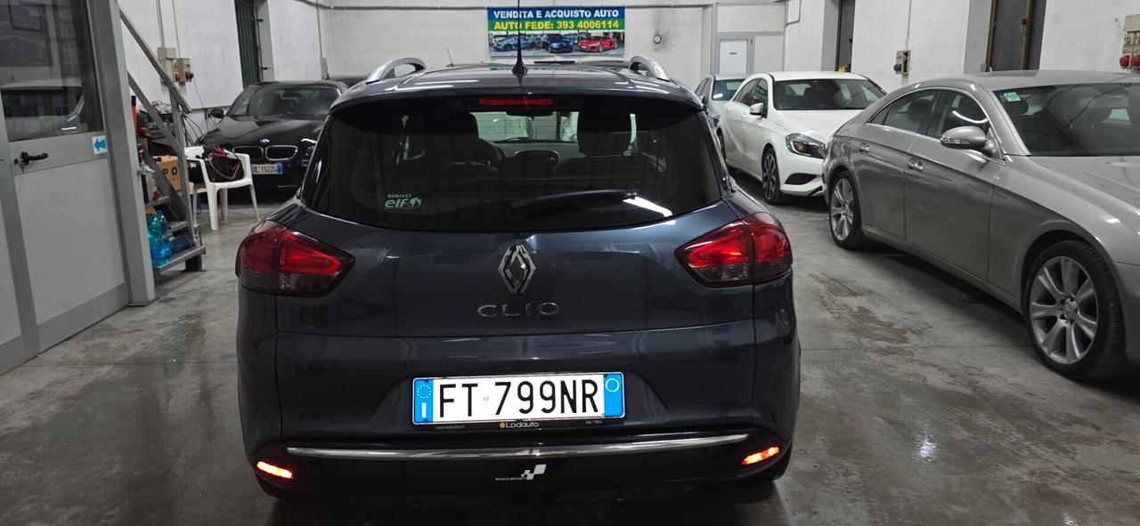 Renault Clio Sporter dCi 8V 90 CV Moschino Intens