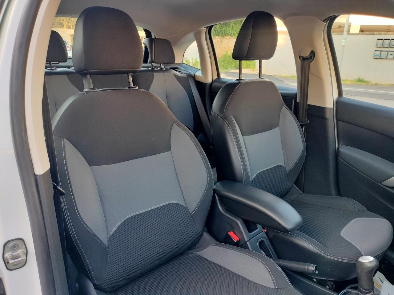 Citroen C3 1.4 HDi 70 DeeJay edition