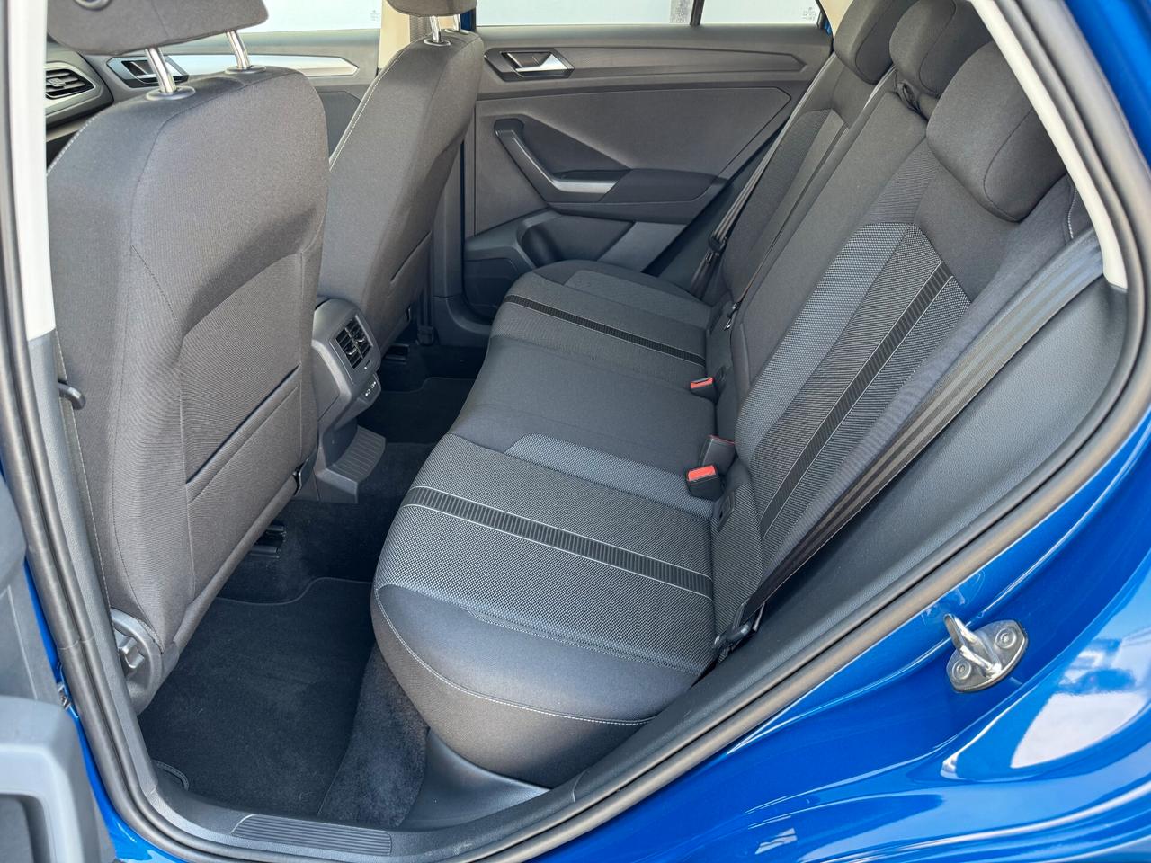 Volkswagen T-Roc 1.0 tsi Edition Plus 115cv / NO VINCOLI