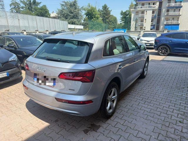AUDI Q5 40 TDI 204 CV quattro S tronic Business Sport