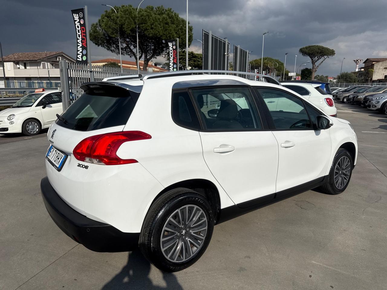 Peugeot 2008 2015 allure full optional