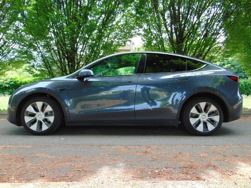TESLA Model Y Model Y Long Range AWD