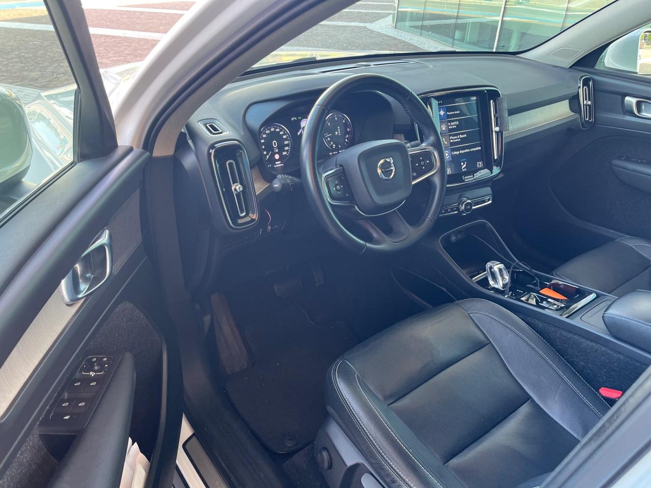 Volvo XC40 D4 AWD Geartronic Inscription