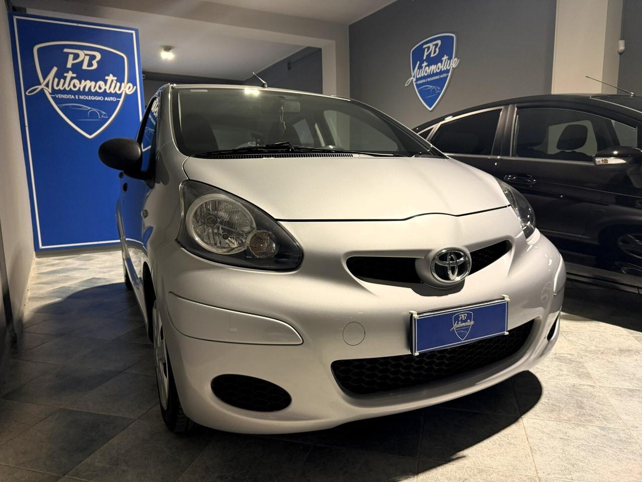 Toyota Aygo 1.0 5 PORTE CONNECT NAVI UNICO PROPRIE