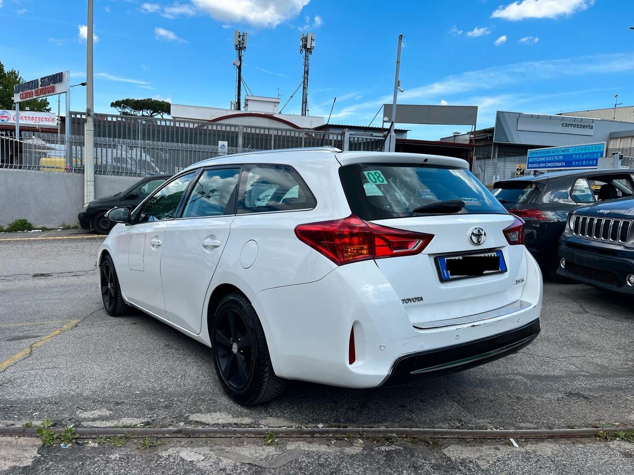 Toyota Auris 1.4 sw diesel
