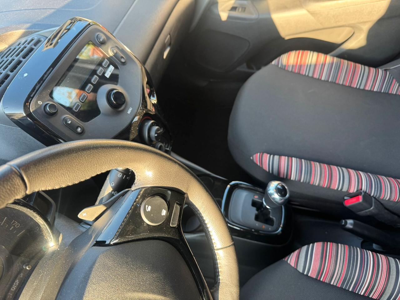 Citroen C1 VTi 72 ETG 5 porte Shine