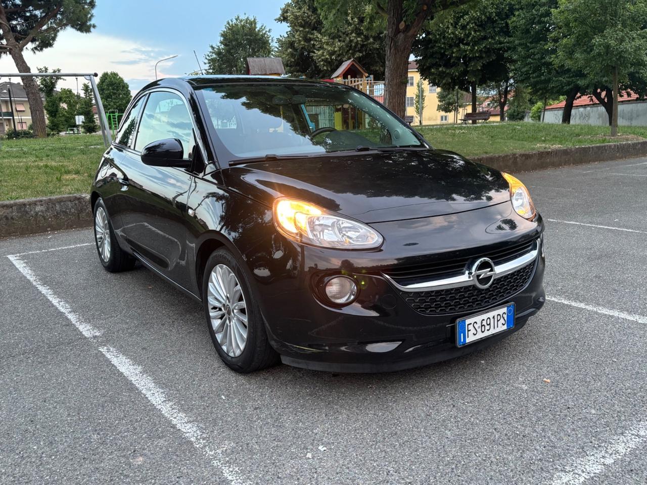 Opel Adam Rocks 1.2 70 CV X Factor