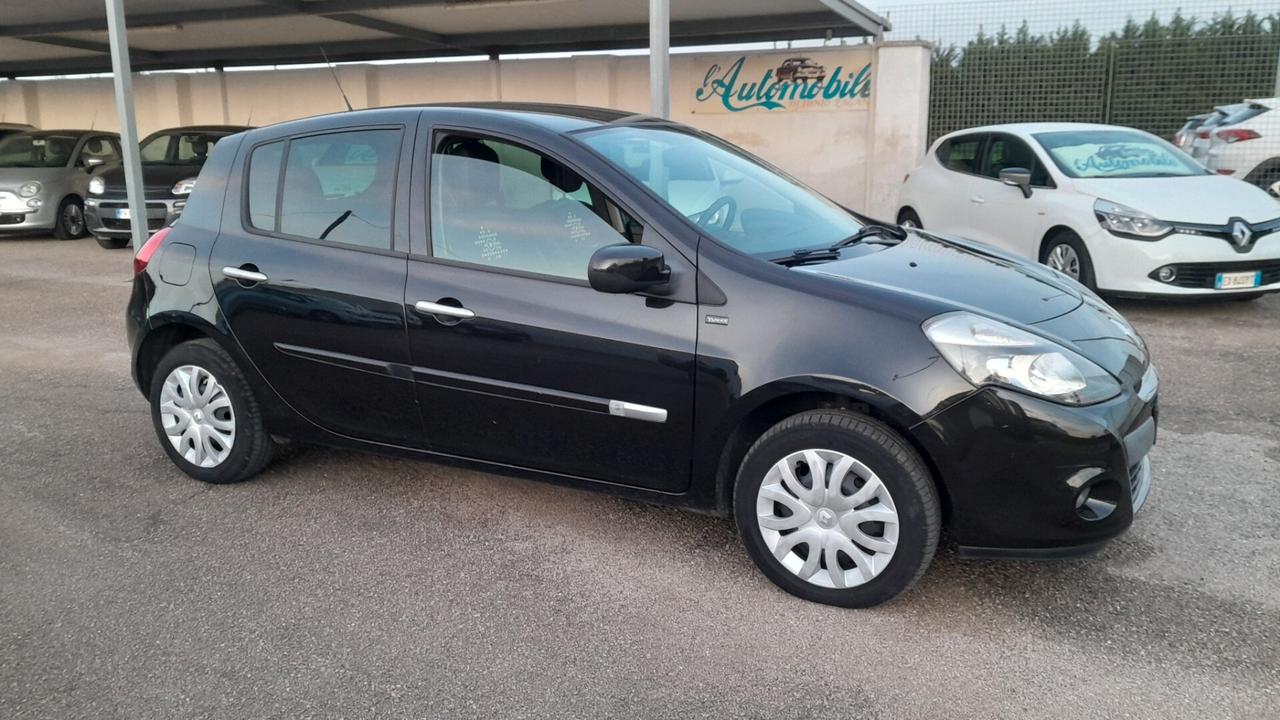Renault Clio 1.2 16V 5 porte Live!
