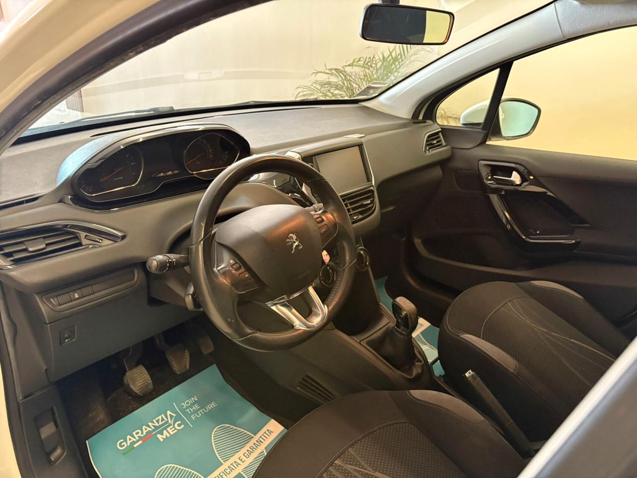 Peugeot 208 1.2 VTi 82 CV 5 porte Allure