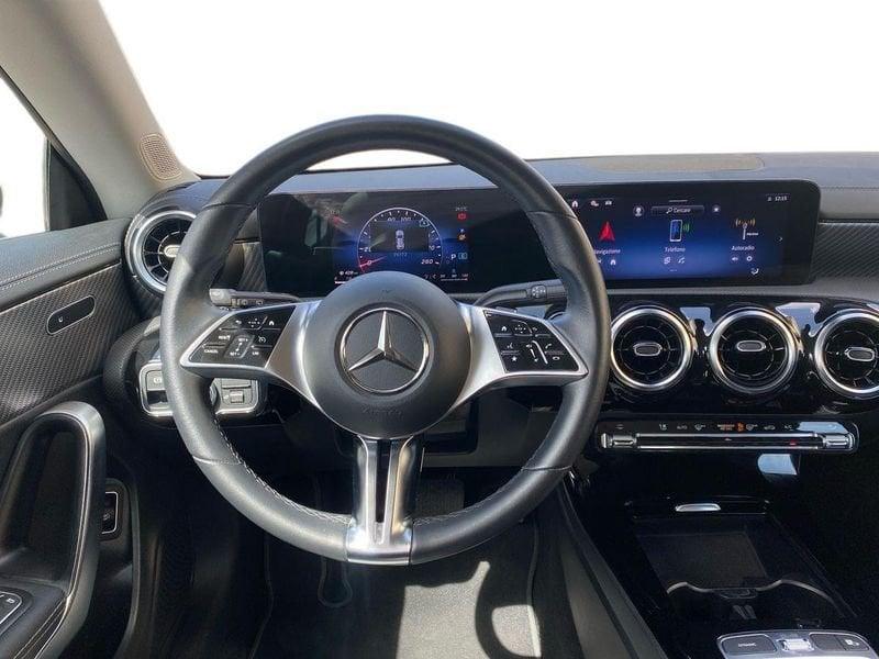 Mercedes-Benz CLA S.Brake CLA Shooting Brake 180 d Progressive Advanced auto
