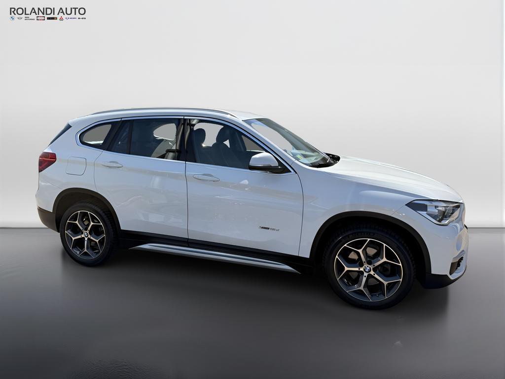 BMW X1 18 d xLine xDrive