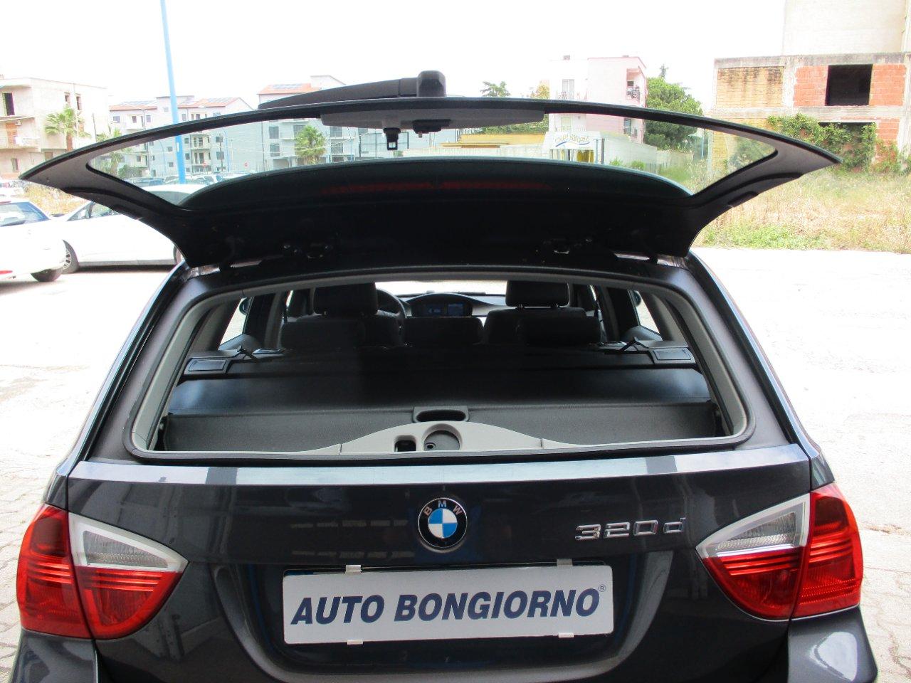 BMW 320 d Touring Futura 177cv