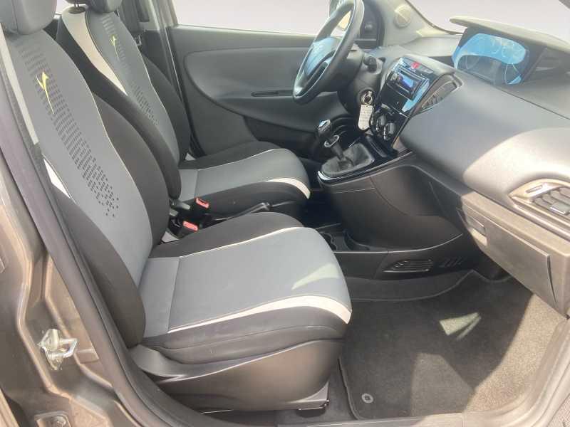 LANCIA Ypsilon 1.2 8v Elefantino 69cv