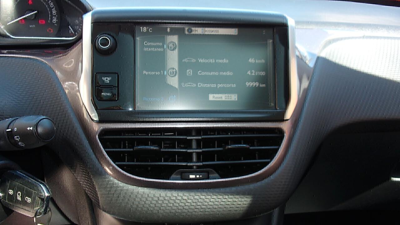 Peugeot 2008 1.6 e-HDi 92 CV Stop&Start Allure