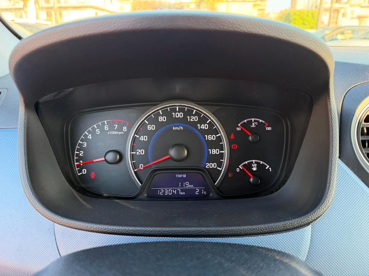Hyundai i10 1.0 MPI Login