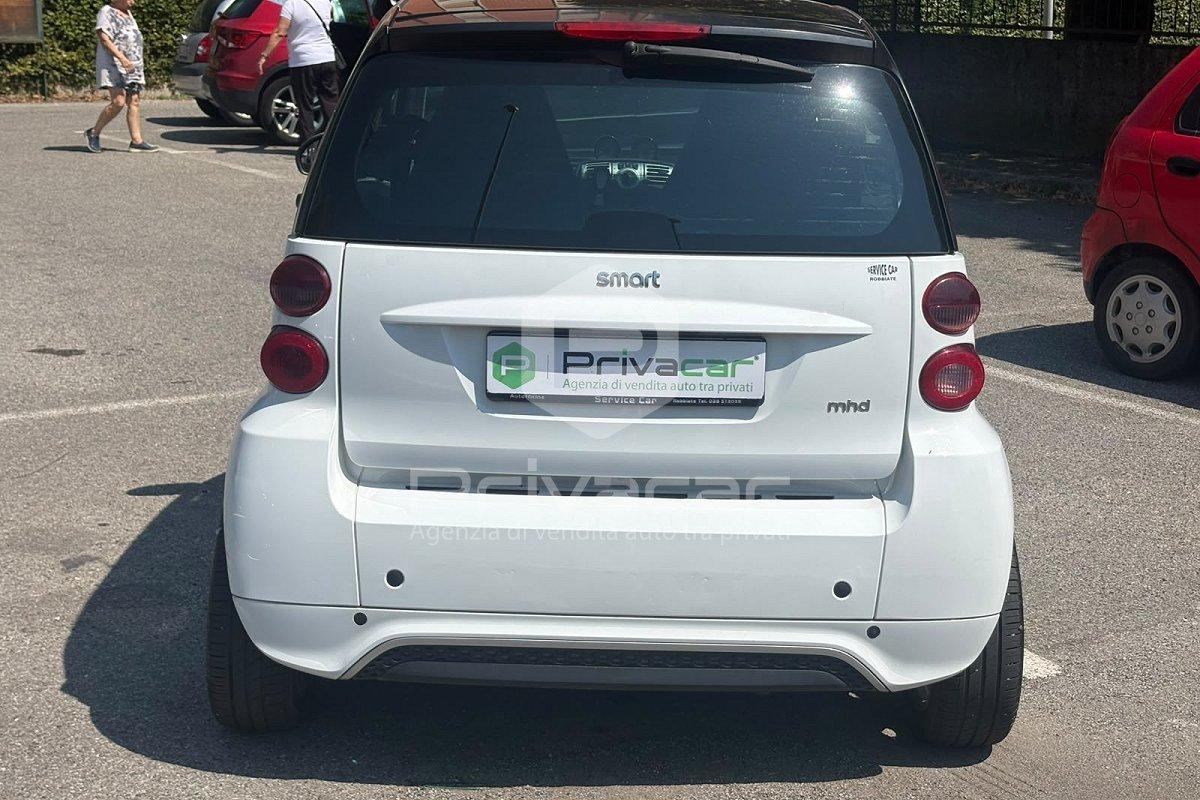SMART fortwo 1000 52 kW MHD coupé pure