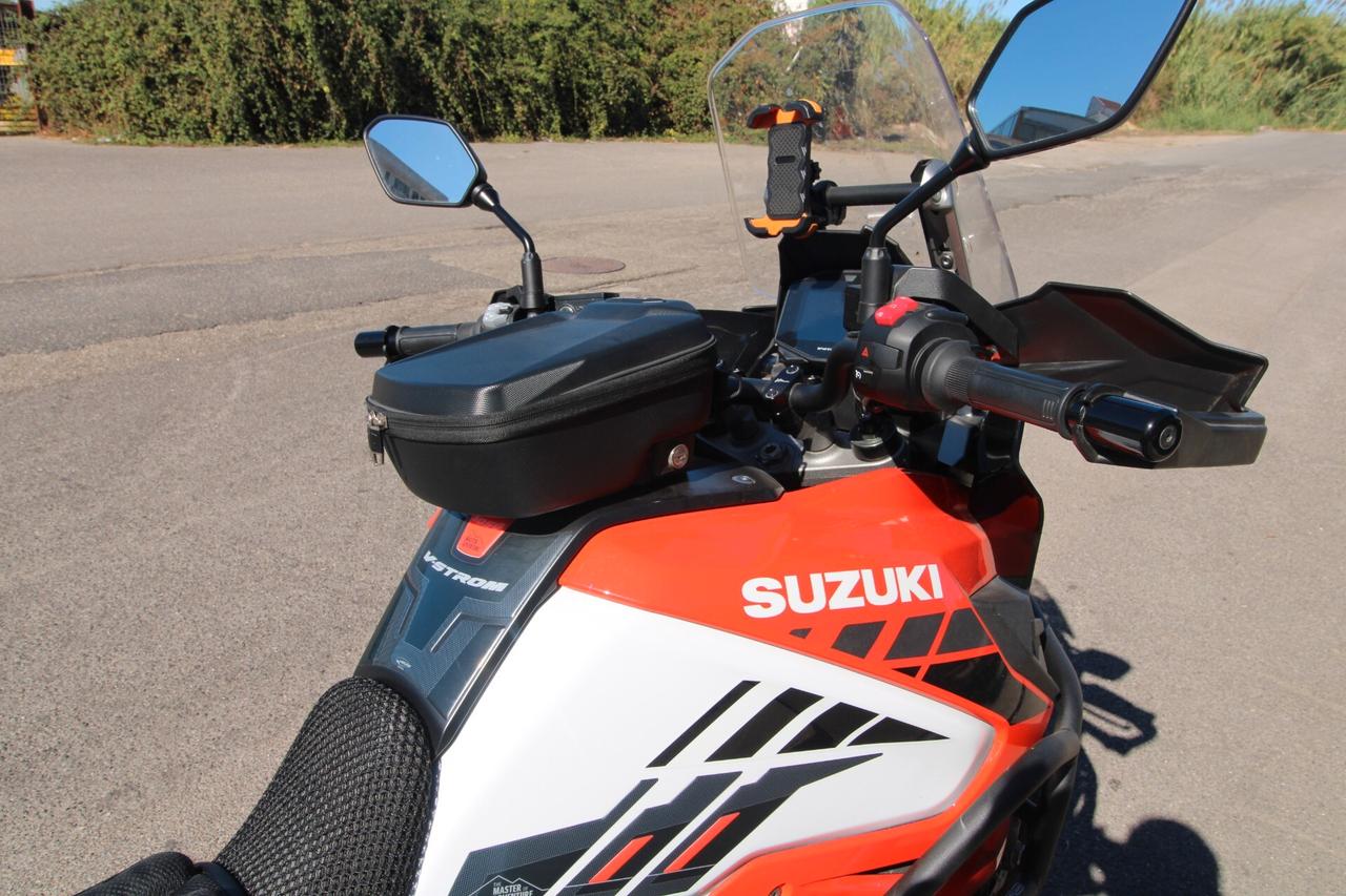 Suzuki V Strom DL 1050