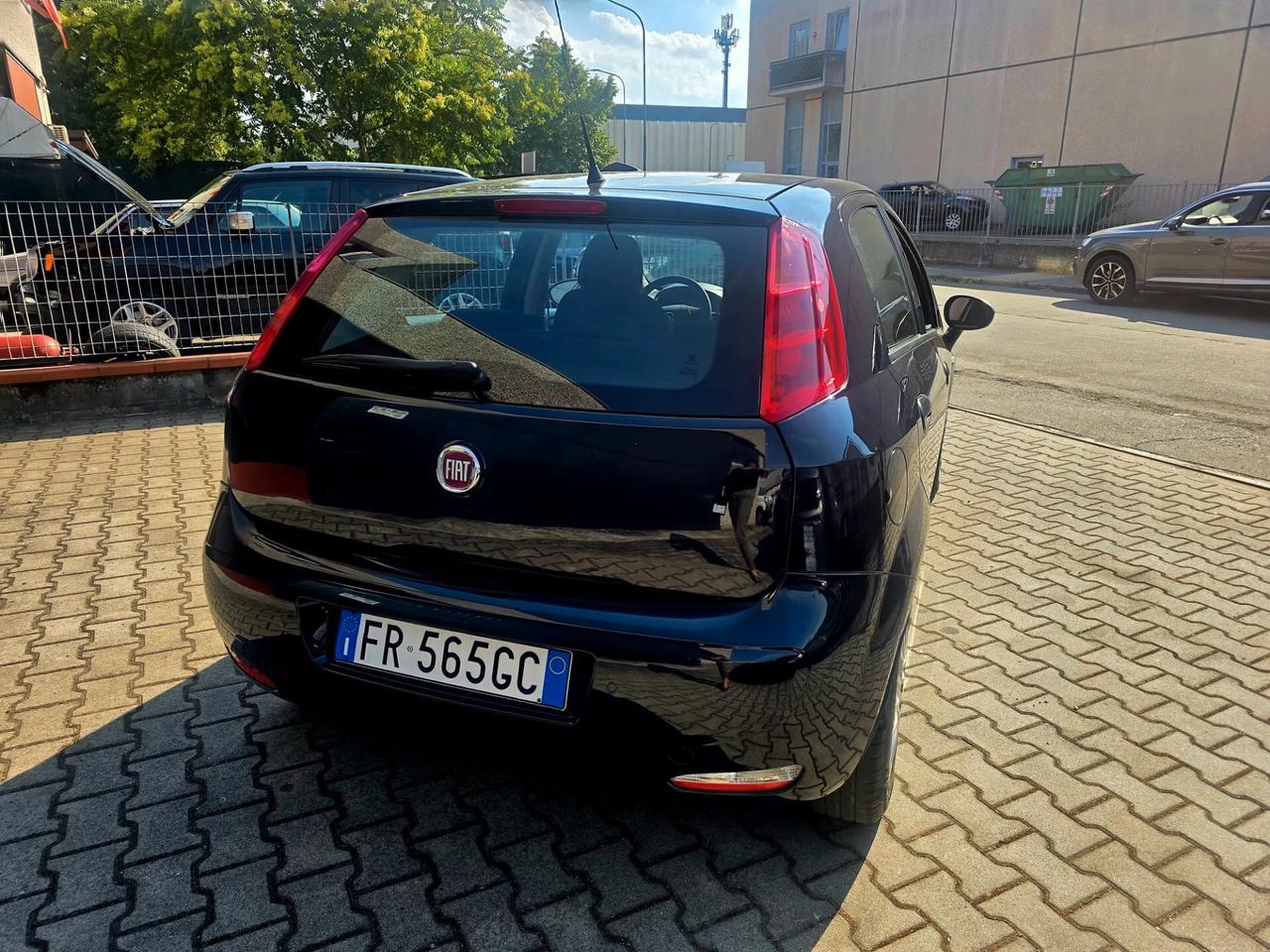 Fiat Punto 1.3 MJT II S&S 95 CV 5 porte Street