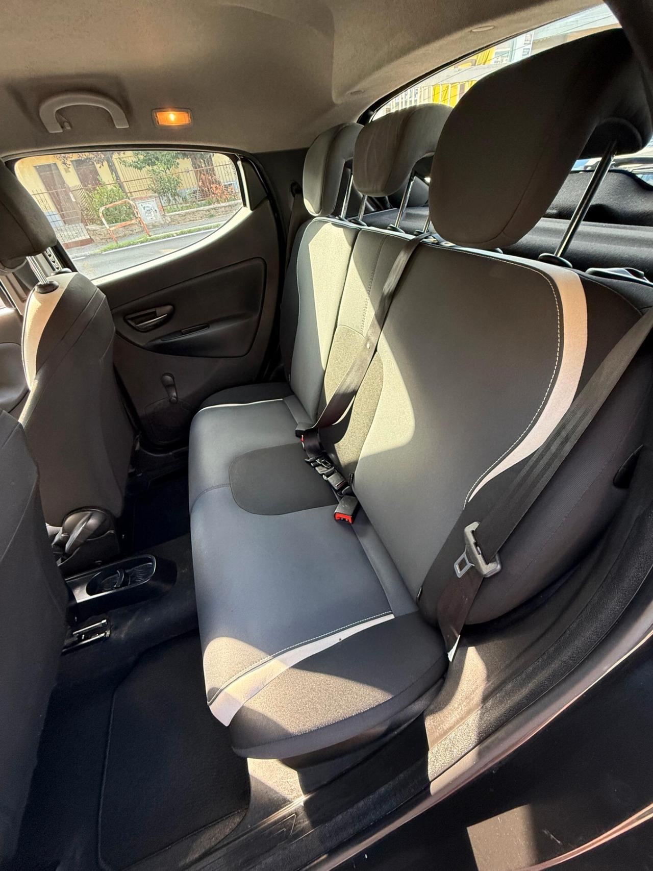 Lancia Ypsilon GPL 69cv *IDEALE PER NEOPATENTATI