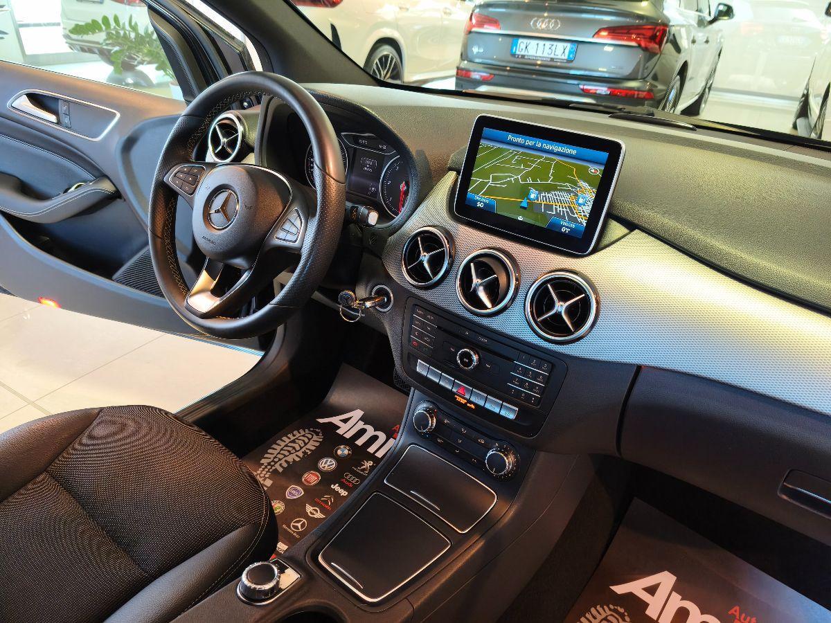 MERCEDES Classe B 180 d Automatic Premium