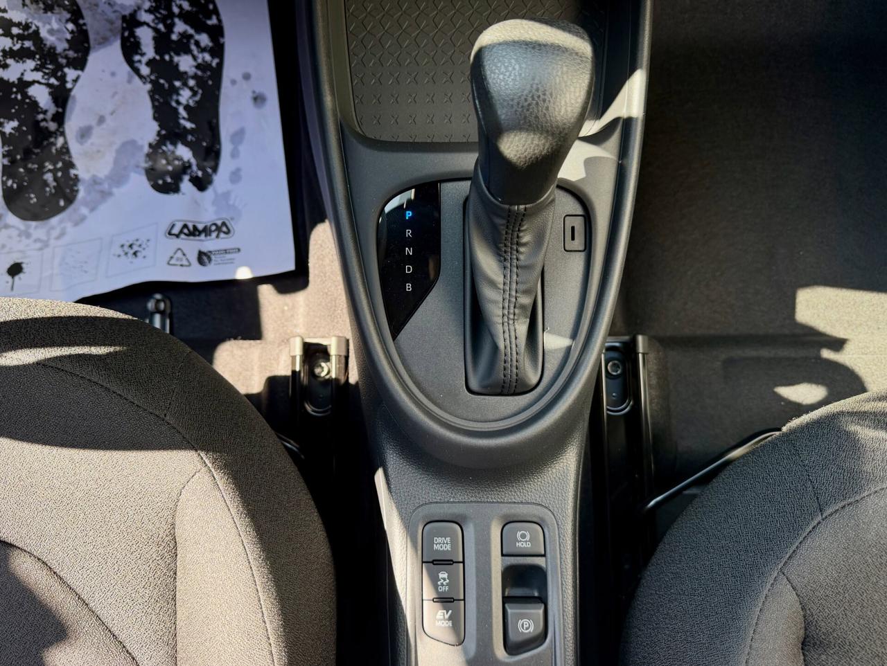TOYOTA AYGO X FULL HYBRID