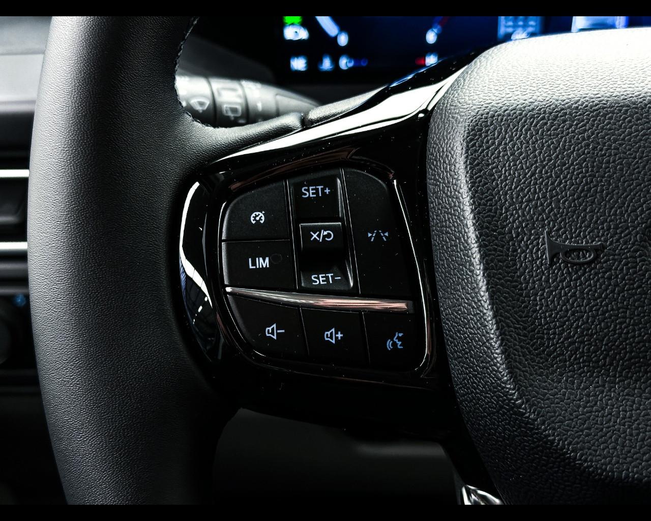 FORD Tourneo Custom 2ªs - Tourneo Custom 320 2.0 EcoBlue 170CV aut. PL Titanium