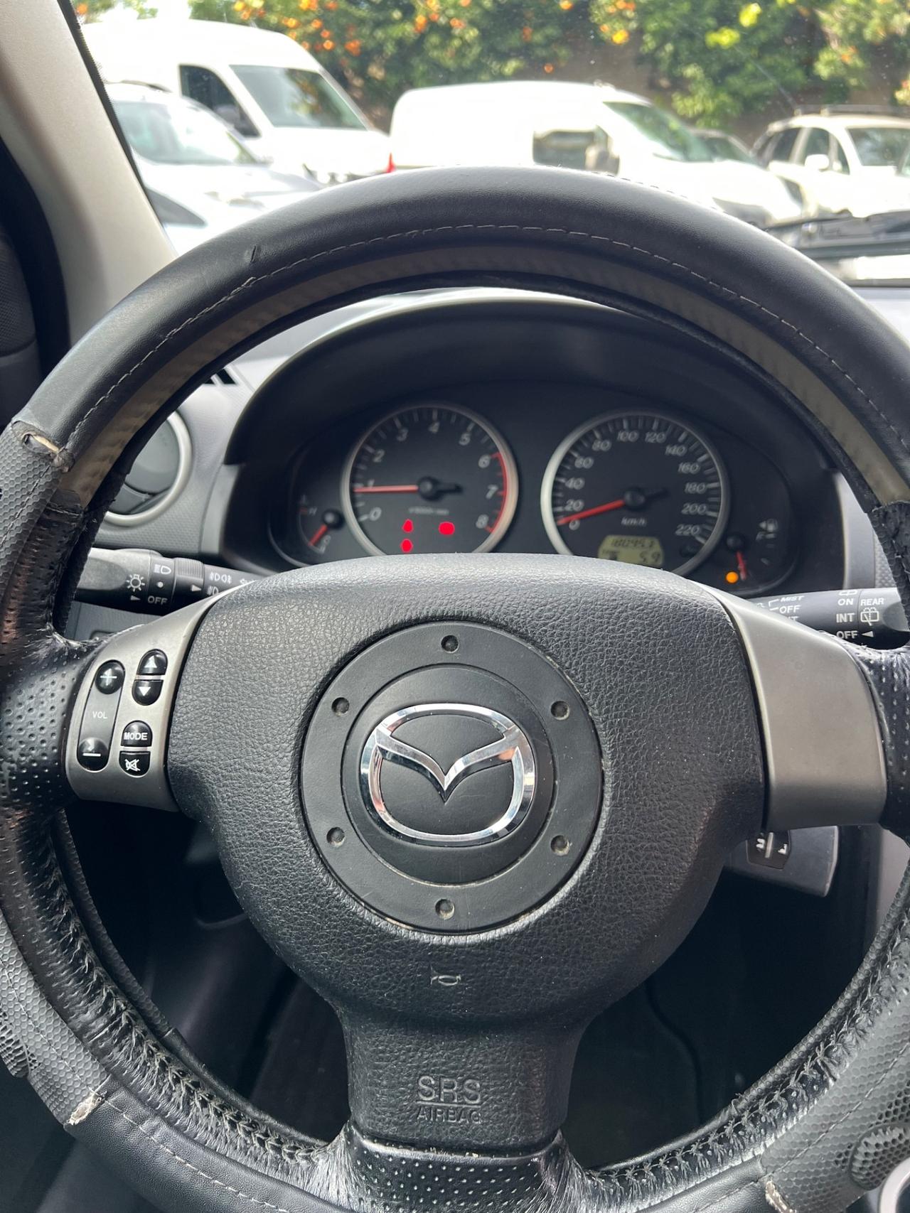 Mazda 2 Mazda2 1.2 16V 5p. Sony Ericsson