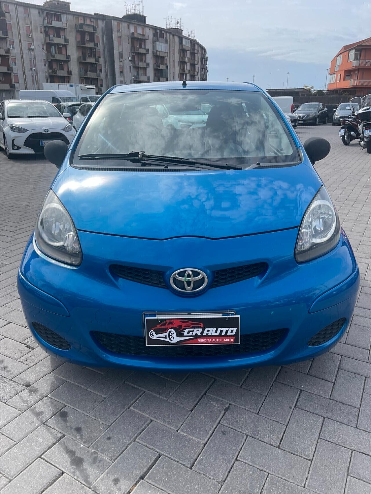 Toyota Aygo 1.0 12V VVT-i 5 porte