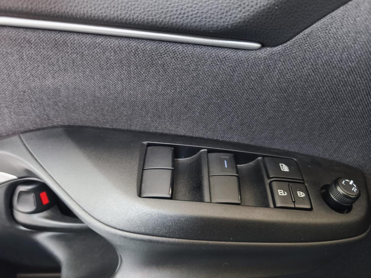 Toyota Yaris 1.5 Hybrid 5 porte Active