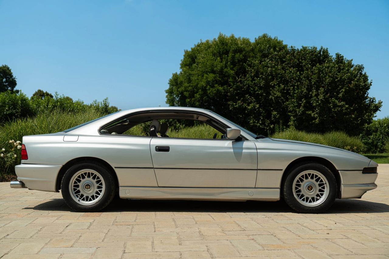 BMW 850i - BMV00113