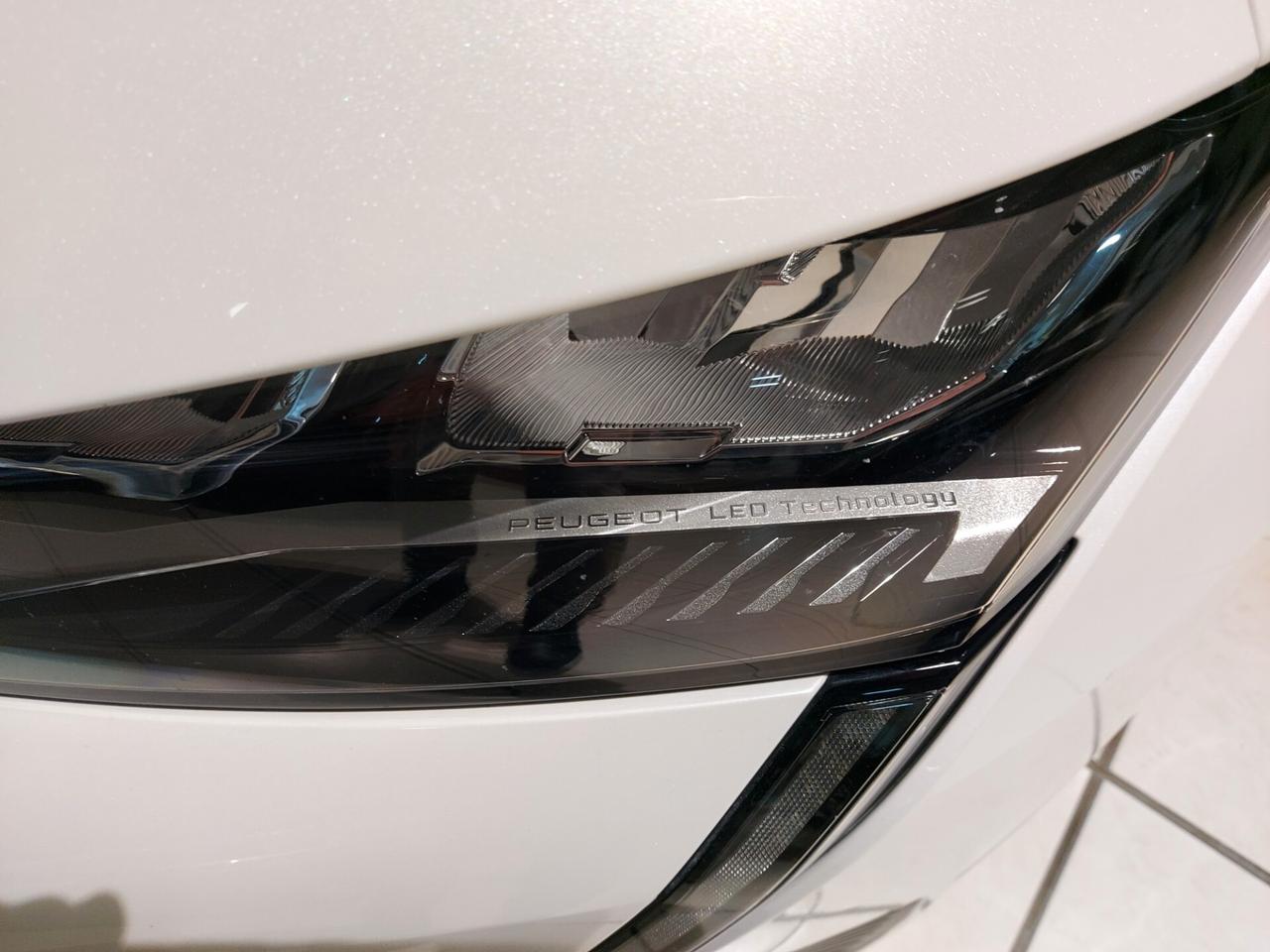 PEUGEOT 308 BERLINA ALLURE PACK DIESEL 130CV AUTOMATICA