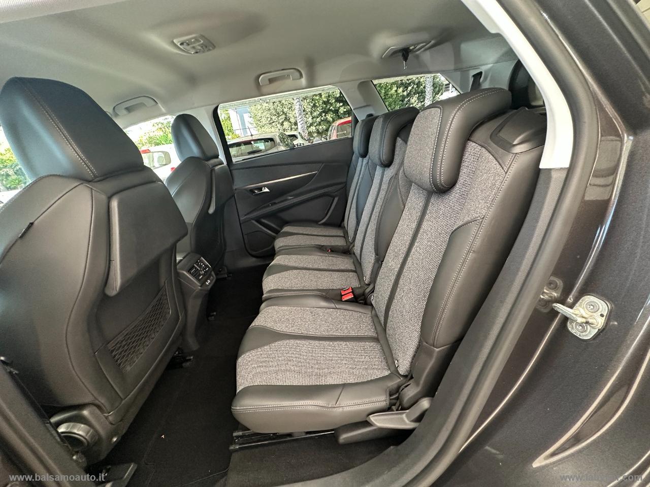 PEUGEOT 5008 BlueHDi 130 S&S EAT8 Allure
