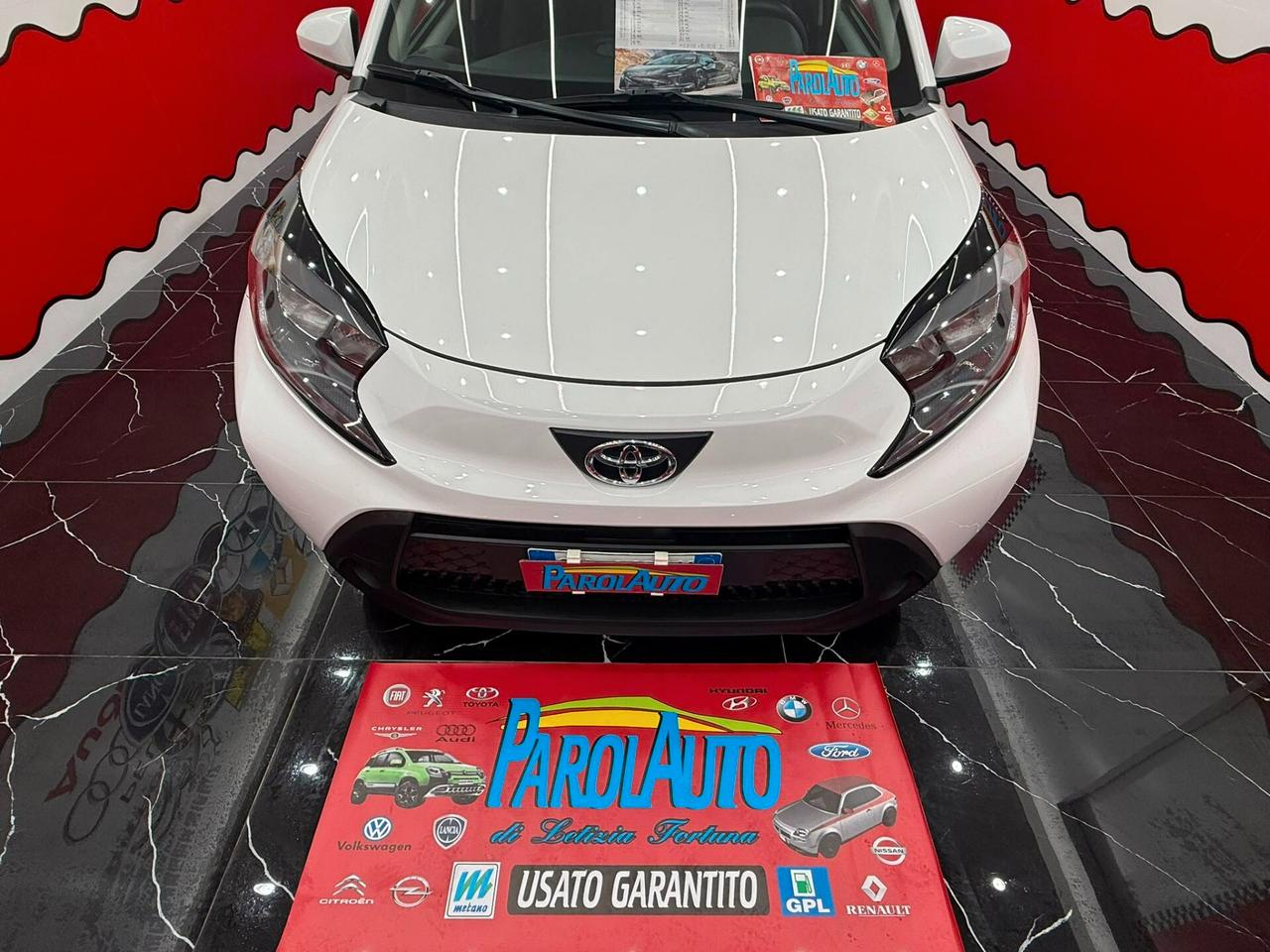 Toyota Aygo X 1.0 72cv 5 porte Lounge - 2023