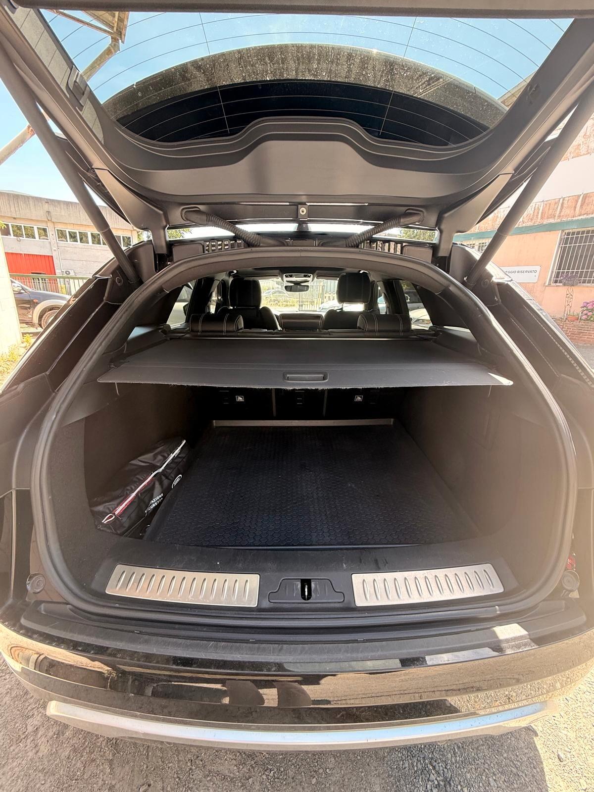 Land Rover Range Velar 2.0D I4 240 CV R-Dynamic