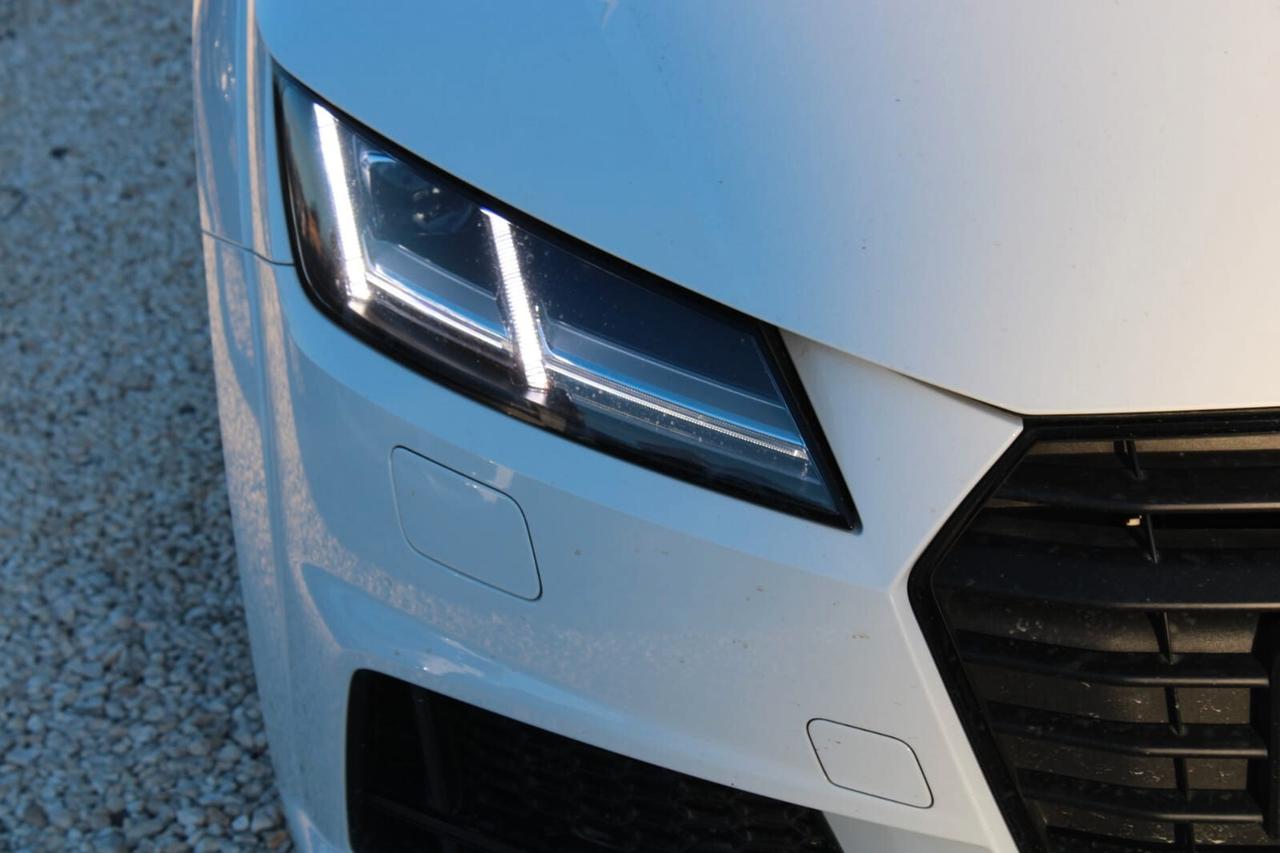 Audi TT Coupé 1.8 TFSI S tronic line