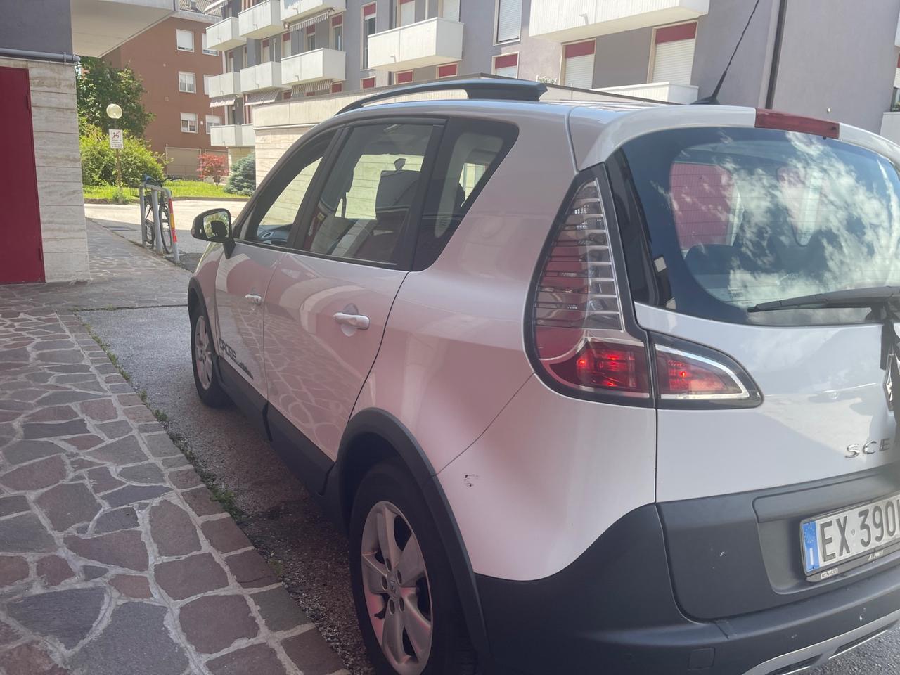 Renault Scenic Scénic XMod 1.5 dCi 110CV Start&Stop Bose