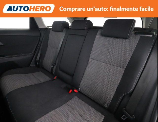 TOYOTA Auris Touring Sports 1.8 Hybrid Black Edition