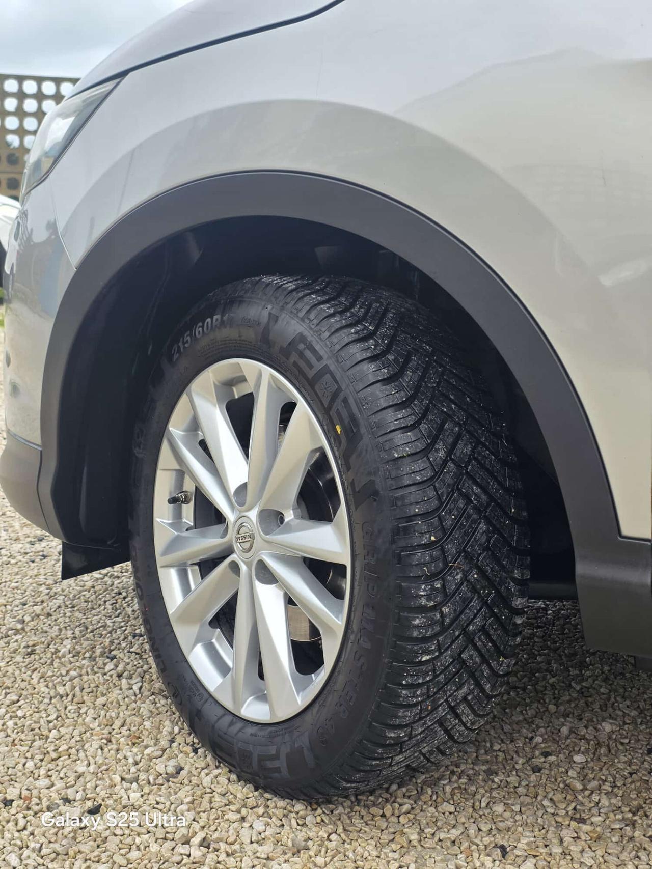 Nissan Qashqai 1.5 dCi DPF Tekna 2014