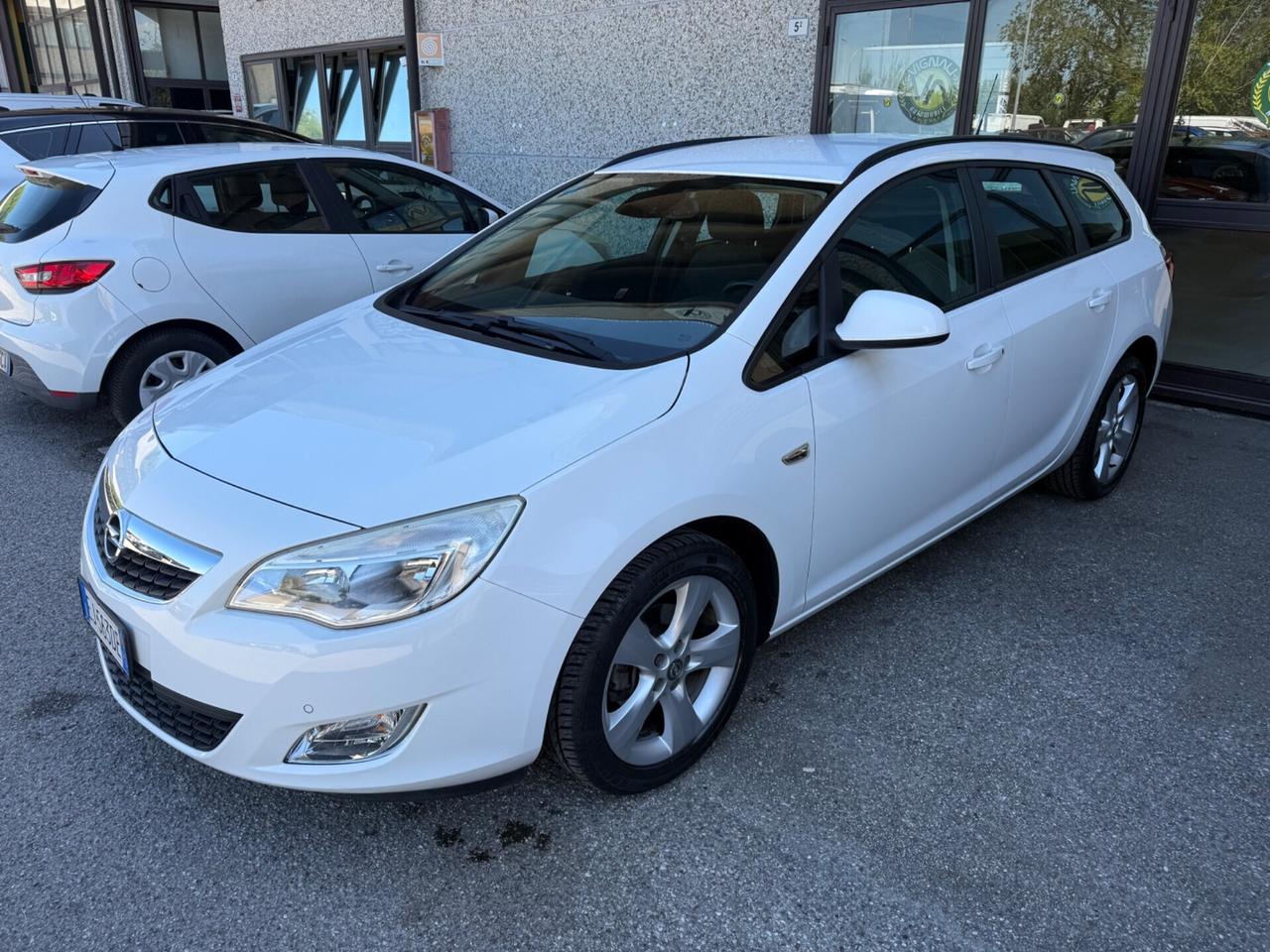 Opel Astra 1.6 115CV Sports Tourer Cosmo