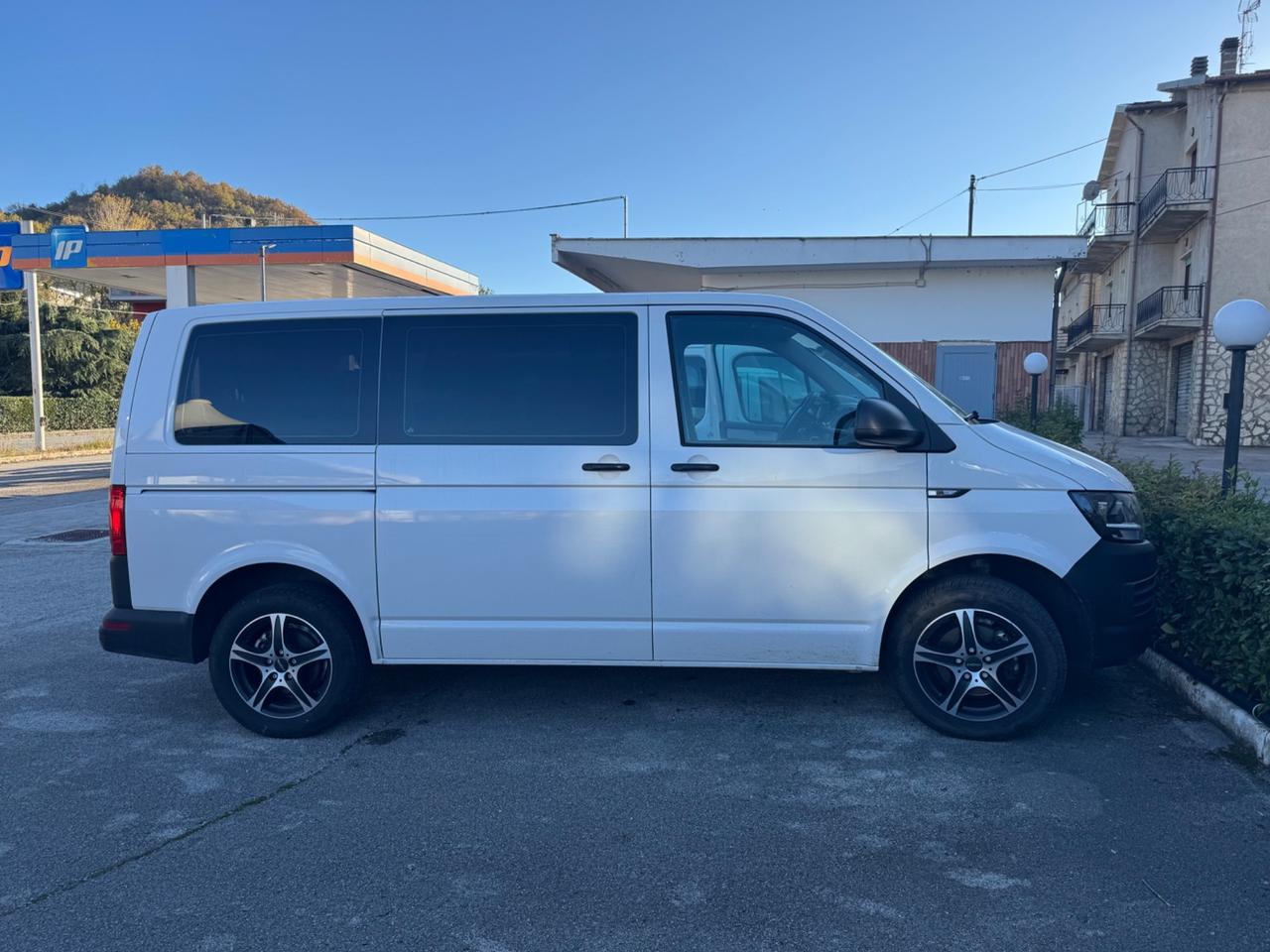 Volkswagen Transporter T6 2.0 TDI 9 posti