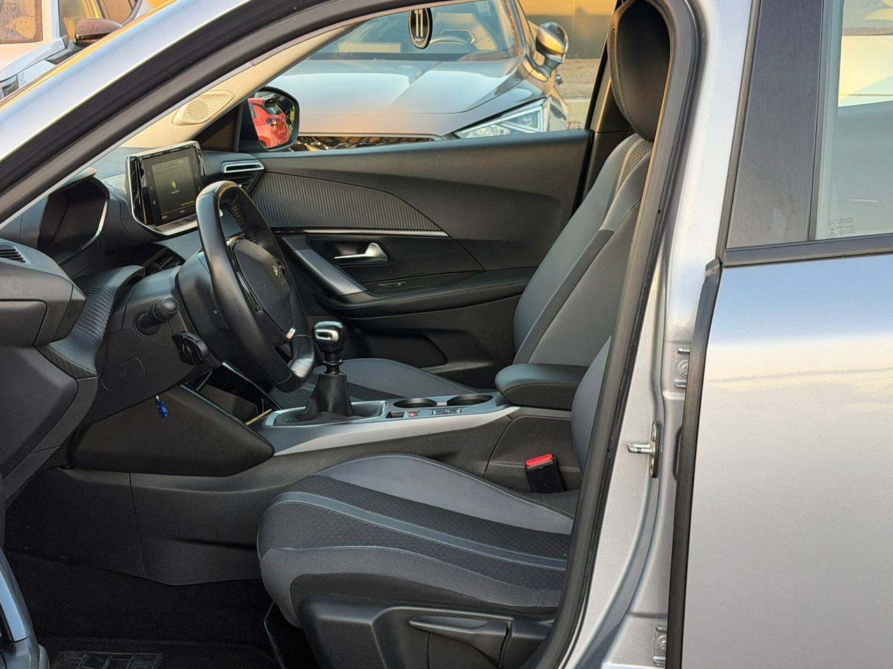 Peugeot 2008 PureTech 130 S&S Allure